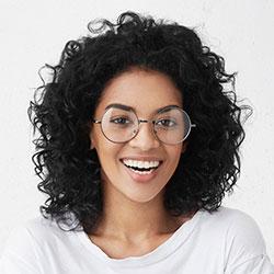 Photo client Luna Kim and position Tech Lead, StartupSphere